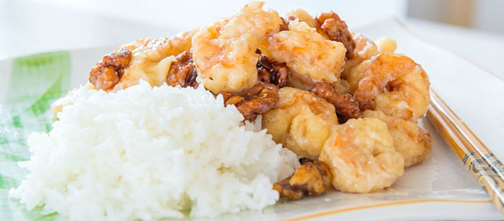 Cách làm tôm sốt chua ngọt với hạt óc chó mật ong ngọt ngào hấp dẫn 10