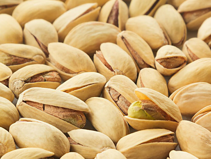 Hạt dẻ cười Trung Quốc. Cách nhận biết hạt dẻ cười kém chất lượng 7 Hạt dẻ cười Mỹ