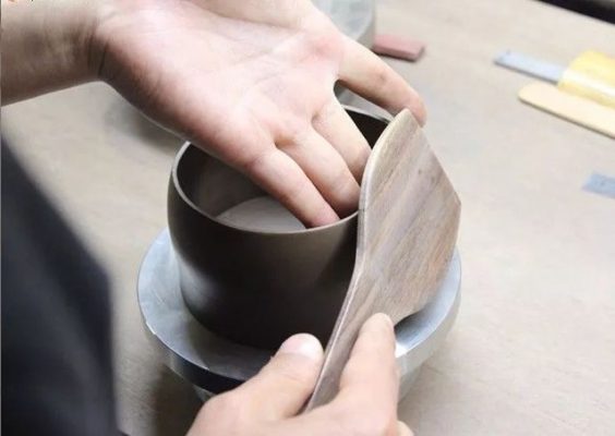 Nhìn nhận ấm tử sa làm thủ công và bán thủ công 24