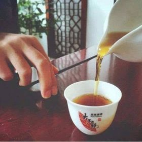 Ấm Tử Sa: Loại ấm tử sa nào phù hợp với loại trà nào? 32 4 lễ tiết trà đạo có thể bạn chưa chú ý