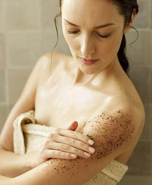 3 công thức làm đẹp "từ đầu đến chân" với cà phê thần dược 9