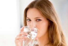 Người huyết áp thấp nên uống cà phê?