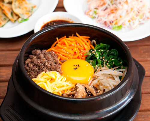 Cơm trộn Hàn Quốc – Món ăn linh hồn của ẩm thực Hàn Quốc 12 cơm trộn hàn quốc