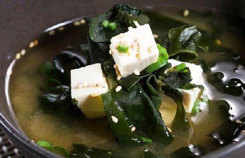 Món rong biển nấu canh với đậu phụ thanh đạm và dễ làm 9 Nhà hàng chay HITA Phan Xích Long Phú Nhuận