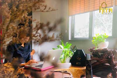 Nhang Khuynh Diệp 3 Văn phòng làm việc HITA